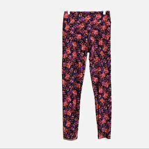 LuLaRoe Soft Knit Casual Purple Multicolor Floral Print Leggings. One Size